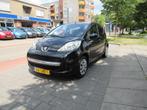 Peugeot 107 1.0 12V 68PK 5Drs Airco Dealer onderh, Voorwielaandrijving, Euro 5, 4 stoelen, Origineel Nederlands