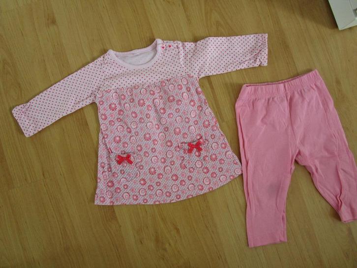 Zeeman maat 68 - vrolijk setje, Kinderen en Baby's, Babykleding | Maat 68, Zo goed als nieuw, Meisje, Setje, Ophalen of Verzenden