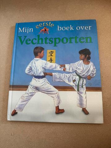 Gratis L. Robertson - Mijn eerste boek over vechtsporten beschikbaar voor biedingen