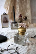 oude inktpot met koperen deksel *Marries*, Verzenden