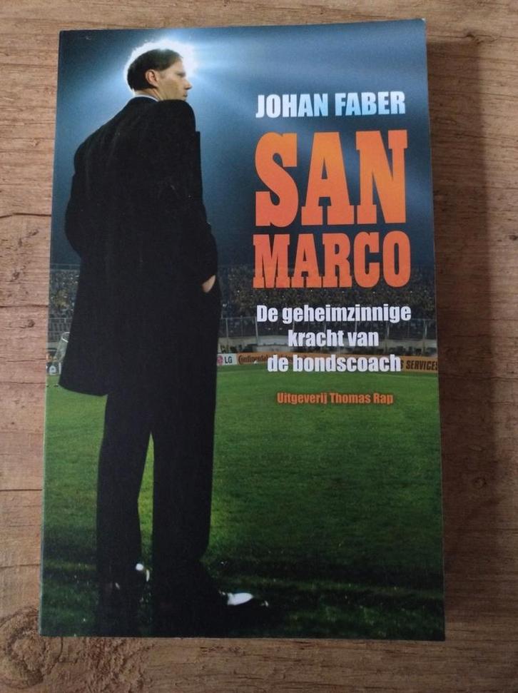 San Marco - Johan Faber (boek), Boeken, Sportboeken, Zo goed als nieuw, Balsport, Ophalen of Verzenden