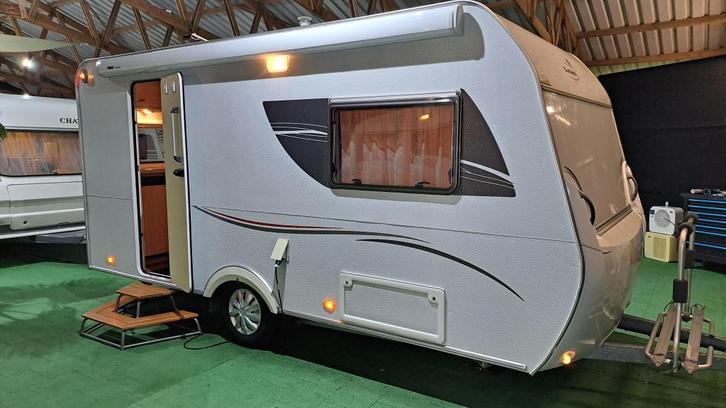 Sunlight Njoy 42 D Voortent/Luifel, Caravans en Kamperen, Caravans, Bedrijf, tot en met 4, 750 - 1000 kg, Treinzit, Sunlight, Dwarsbed