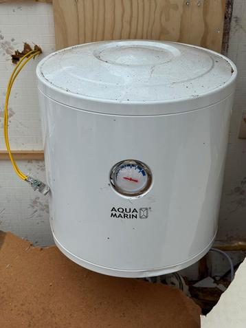 Aqua Marin 30L Boiler - Gebruikt beschikbaar voor biedingen