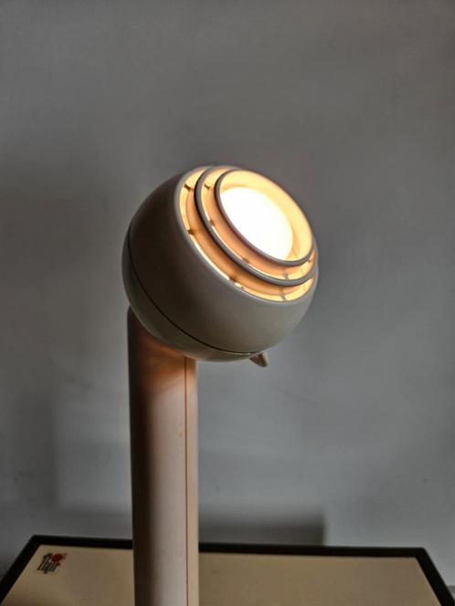Prijswinnende Osram magneet lamp, Huis en Inrichting, Lampen | Tafellampen, Zo goed als nieuw, Minder dan 50 cm, Ophalen of Verzenden