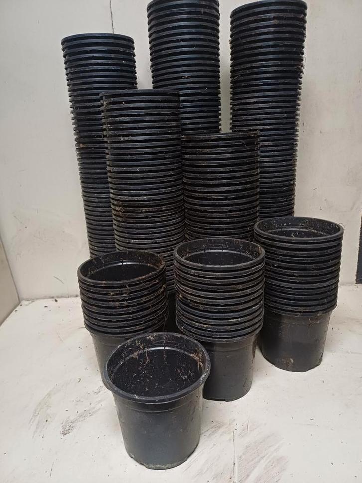 Kweekpotten plantenpotten bloempotten 14 cm, Tuin en Terras, Bloempotten, Gebruikt, Kunststof, Minder dan 40 cm, Minder dan 25 cm