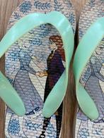 Frozen slippers maat 24/25, Ophalen of Verzenden, Zo goed als nieuw, Meisje, Overige typen