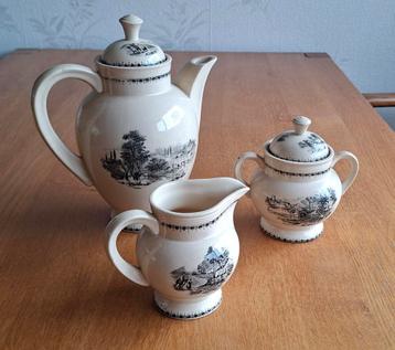 Boch Frères La Louvière Servies beschikbaar voor biedingen