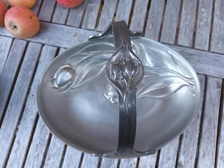 Tinnen fruitschaal met tulpen, Antiek en Kunst, Antiek | Tin, Ophalen