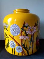 Handbeschilderde vaas "MEADOW FLOWERS" van RIXSA-ART, Ophalen