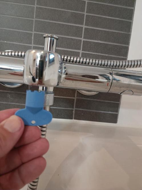Perlatorsleutel voor vervangen van perlator in douche / bad, Doe-het-zelf en Verbouw, Sanitair, Nieuw, Ophalen of Verzenden