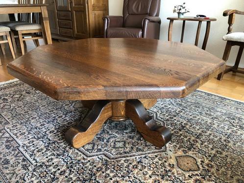 Mooie zware massief eiken achthoekige salontafel, Huis en Inrichting, Tafels | Salontafels, Gebruikt, Minder dan 50 cm, 100 tot 150 cm