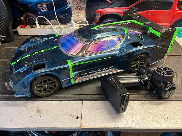Arrma Vendetta RC auto Mega 550 RTR, Hobby en Vrije tijd, Modelbouw | Radiografisch | Auto's, Zo goed als nieuw, Auto onroad, Elektro