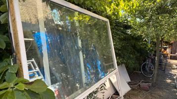 HR++ glas (270x132cm) beschikbaar voor biedingen