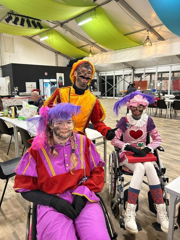 Pieten gezocht!!, Diversen, Sinterklaas, Nieuw, Ophalen