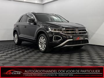 Volkswagen T-Roc 1.5 TSI Life Business Half leder, Navi, Par beschikbaar voor biedingen