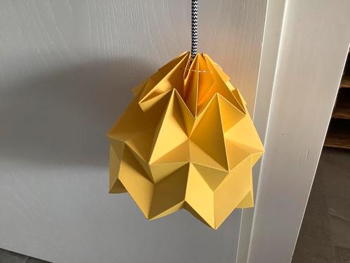 Studio Snowpuppe Moth origami hanglamp, Huis en Inrichting, Lampen | Hanglampen, Zo goed als nieuw, Minder dan 50 cm, Ophalen of Verzenden