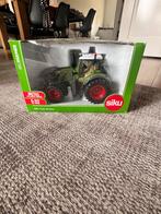 Siku 3285 Fendt 724 Vario, Hobby en Vrije tijd, Ophalen, Zo goed als nieuw, Tractor of Landbouw, SIKU