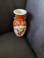 Vintages Chinese vaasje, Antiek en Kunst, Antiek | Vazen, Ophalen of Verzenden