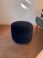 IKEA Stockholm poef blauw fluweel, Huis en Inrichting, Banken | Voetenbanken en Poefen, Ophalen, Gebruikt, Rond, Minder dan 50 cm