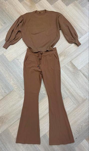 Mi Piace Bruine Travelstof Broek - Maat L beschikbaar voor biedingen