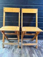 TWEE STEVIGE HOUTEN OPKLAPBARE VINTAGE " STOKKUM", Ophalen