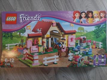 LEGOFriends, Paarden, Manege beschikbaar voor biedingen