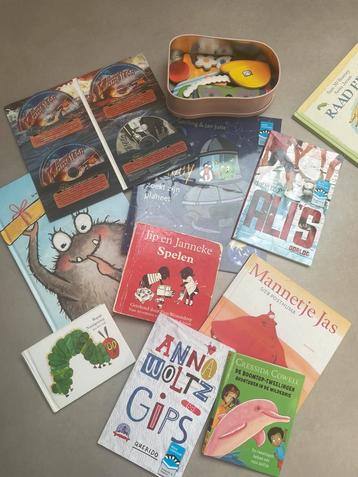 Verhuisdoos met kinderboeken kleuter-jaar of 10 beschikbaar voor biedingen