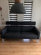 Mooie leolux bank met verstelbare hoofdsteun, Huis en Inrichting, Banken | Bankstellen, Ophalen of Verzenden, Zo goed als nieuw