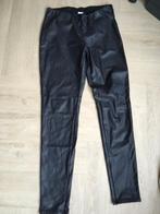 Lederlook broek Saint Tropez, Maat 42/44 (L), Ophalen of Verzenden, Gedragen, Saint Tropez