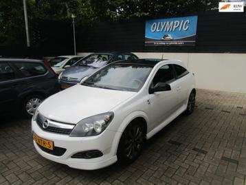 Opel Astra GTC 1.6 111 years Edition +Airco + navigatie beschikbaar voor biedingen