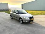 Skoda Fabia 1.2 TSI Cruise Airco Trekhaak Dealer onderhouden, Auto's, Te koop, Beige, Benzine, Hatchback