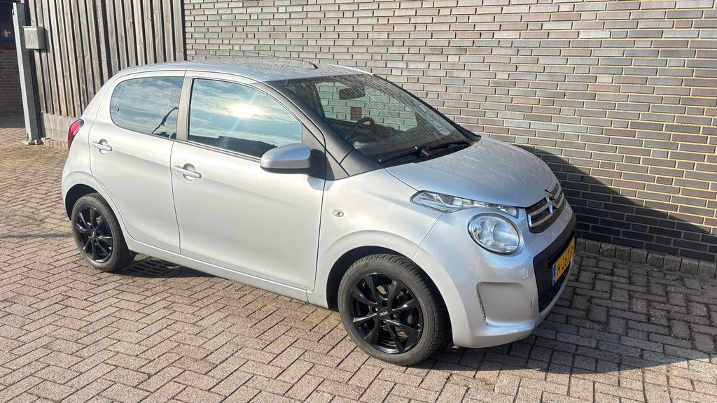 Citroën C1 1.0 NAP 5D 2020 Grijs Airco, Auto's, USB, Zwart, 4 stoelen, C1