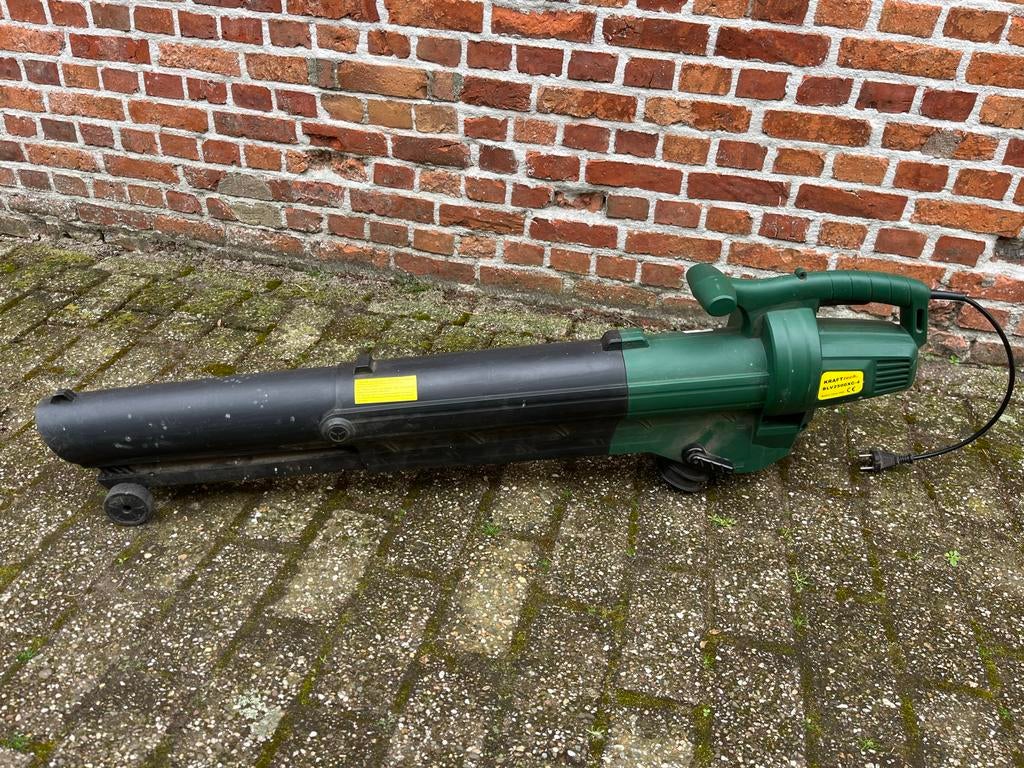 Bladblazer electrisch, Ophalen, Gebruikt, Handgedragen, Met neuswiel