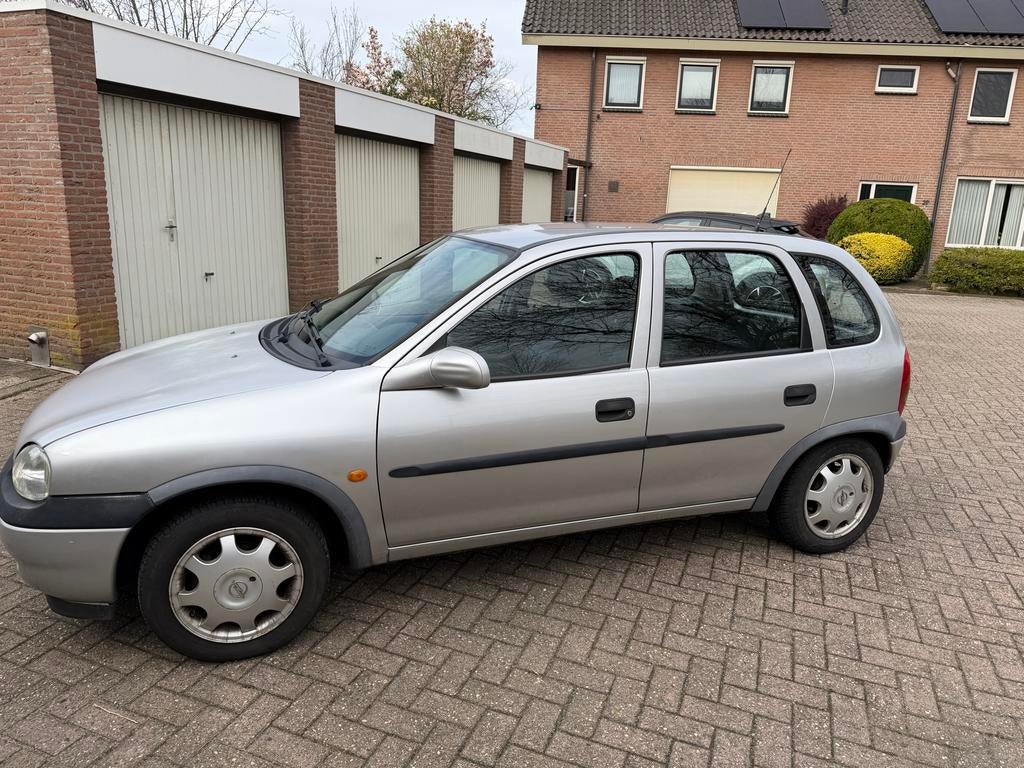 Opel Corsa 1.2 I 16V 5D 2000 Grijs, 450 kg, Origineel Nederlands, Handgeschakeld, Particulier
