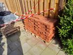 246 Nieuwe Dommelrood bakstenen met profilering, Doe-het-zelf en Verbouw, Metselstenen, Ophalen, Nieuw, Bakstenen