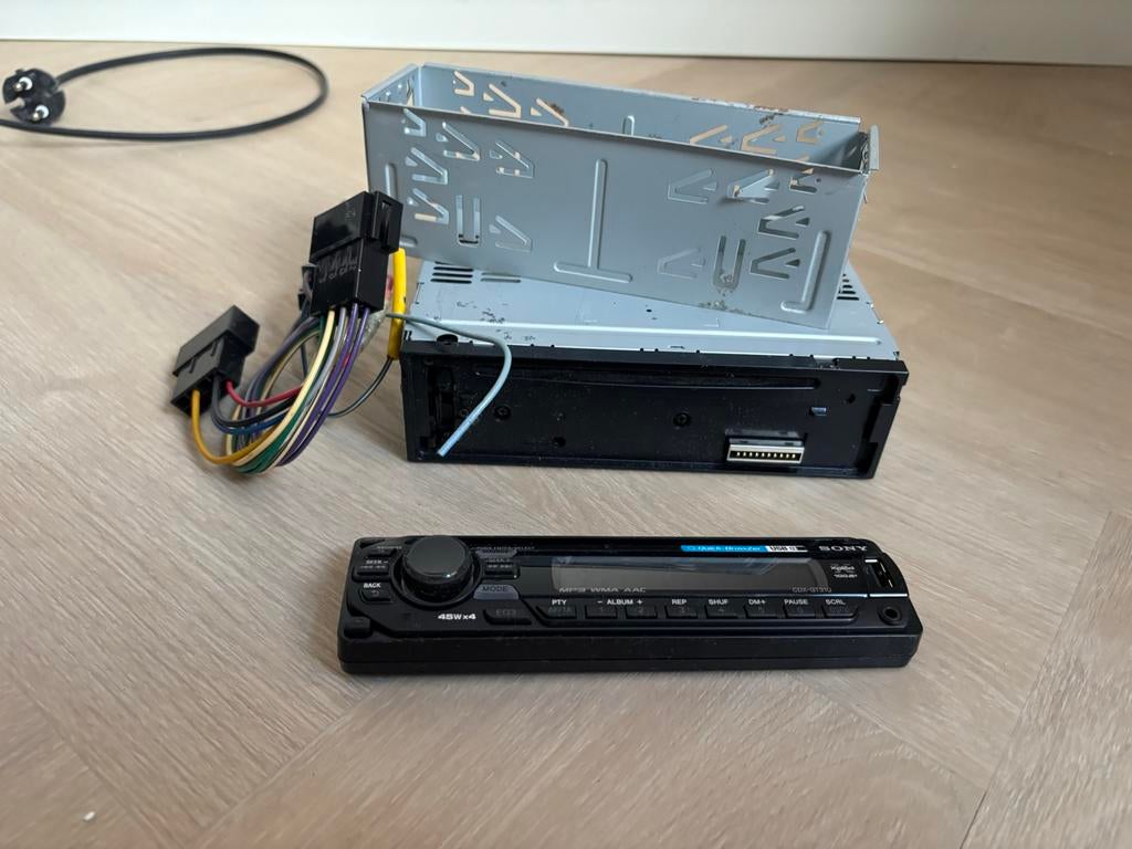 Sony autoradio, Auto diversen, Autoradio's, Ophalen of Verzenden, Gebruikt