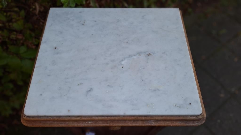 Antiek brocante nachtkastje, hout en marmer blad, met lade, Antiek en Kunst, Antiek | Meubels | Kasten, Ophalen