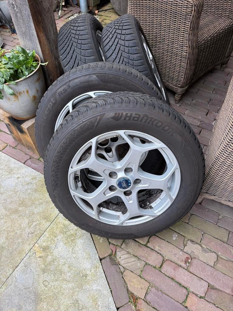 Ford c max 2012wielen hankook winterbanden compleet, Ophalen, Gebruikt