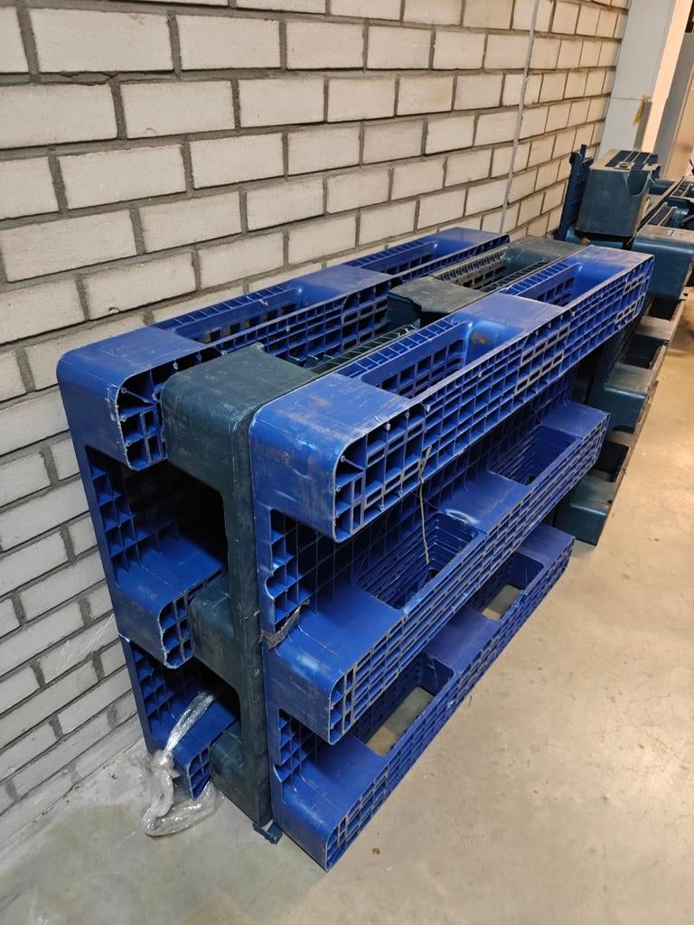 Kunststof pallets 120*100 gratis afhalen, Ophalen, Kunststof