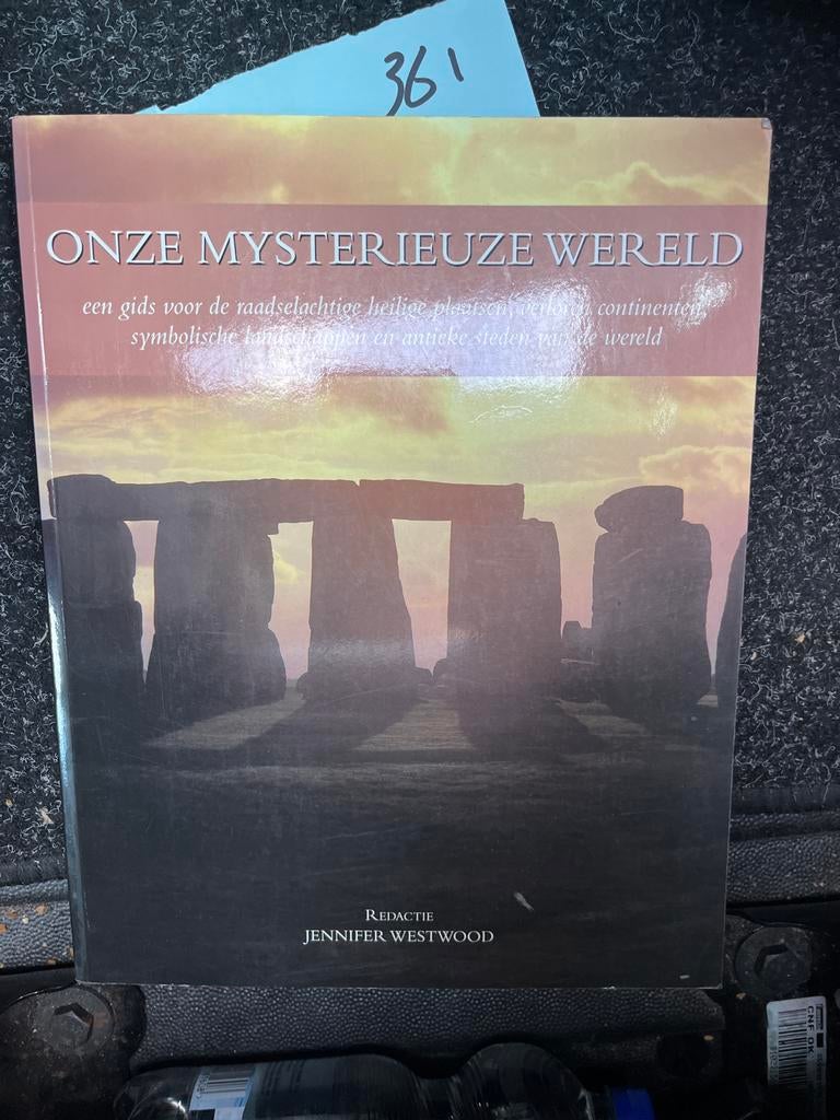 Onze Mysterieuze Wereld: Gids voor Heilige Plaatsen, Boeken, Ophalen of Verzenden, Zo goed als nieuw