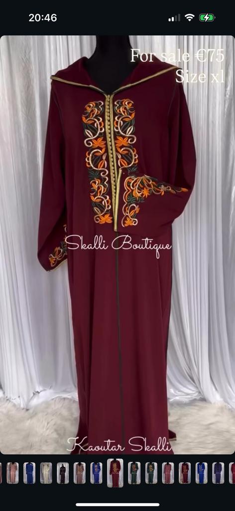 Jelaba rood met oranje details xl, Kleding | Dames, Gelegenheidskleding, Overige typen, Maat 46/48 (XL) of groter, Ophalen of Verzenden