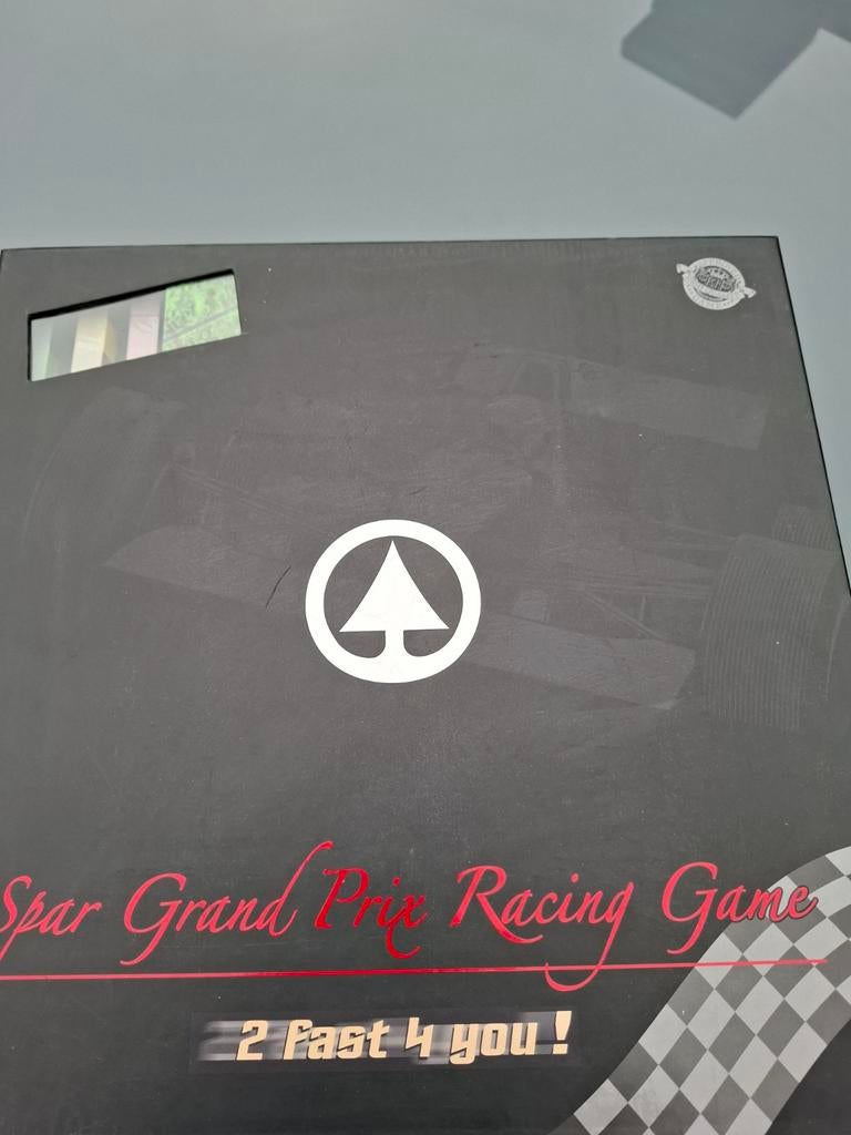 Nieuw Spar Grand Prix Racing Game - 2 Fast 4 You!, Hobby en Vrije tijd, Gezelschapsspellen | Bordspellen, Drie of vier spelers