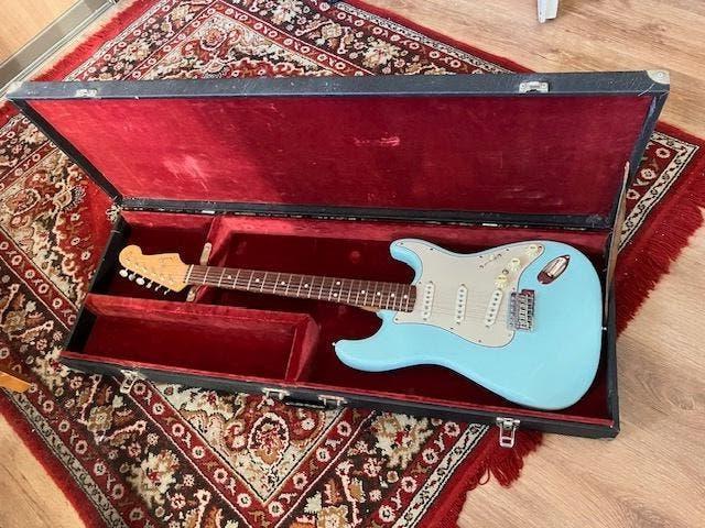 Vintage gitaarkoffer uit sixties, Muziek en Instrumenten, Ophalen of Verzenden, Gebruikt, Elektrische gitaar