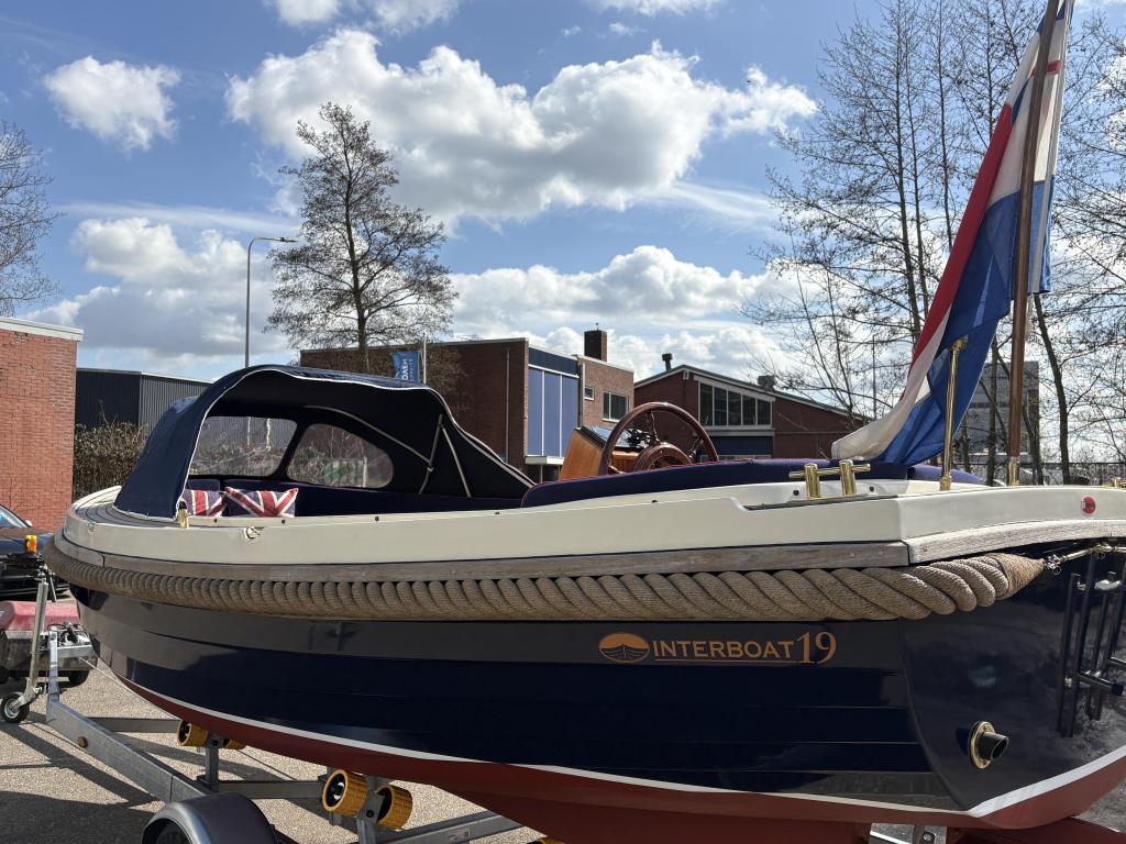 Interboat 19 Classic + Vetus 25pk + Zonnedek + Tafel + Teak, 10 tot 30 pk, Gebruikt, Diesel, 3 tot 6 meter
