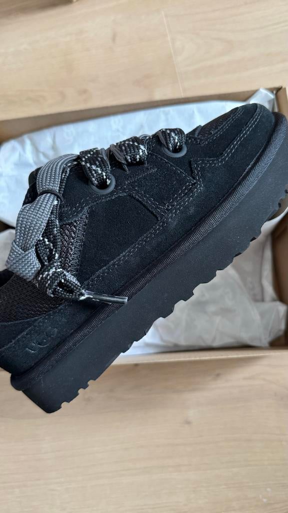 Ugg Sneaker Lowmel - Maat 36, Kleding | Dames, Schoenen, Ophalen, Nieuw, Zwart, Sneakers of Gympen