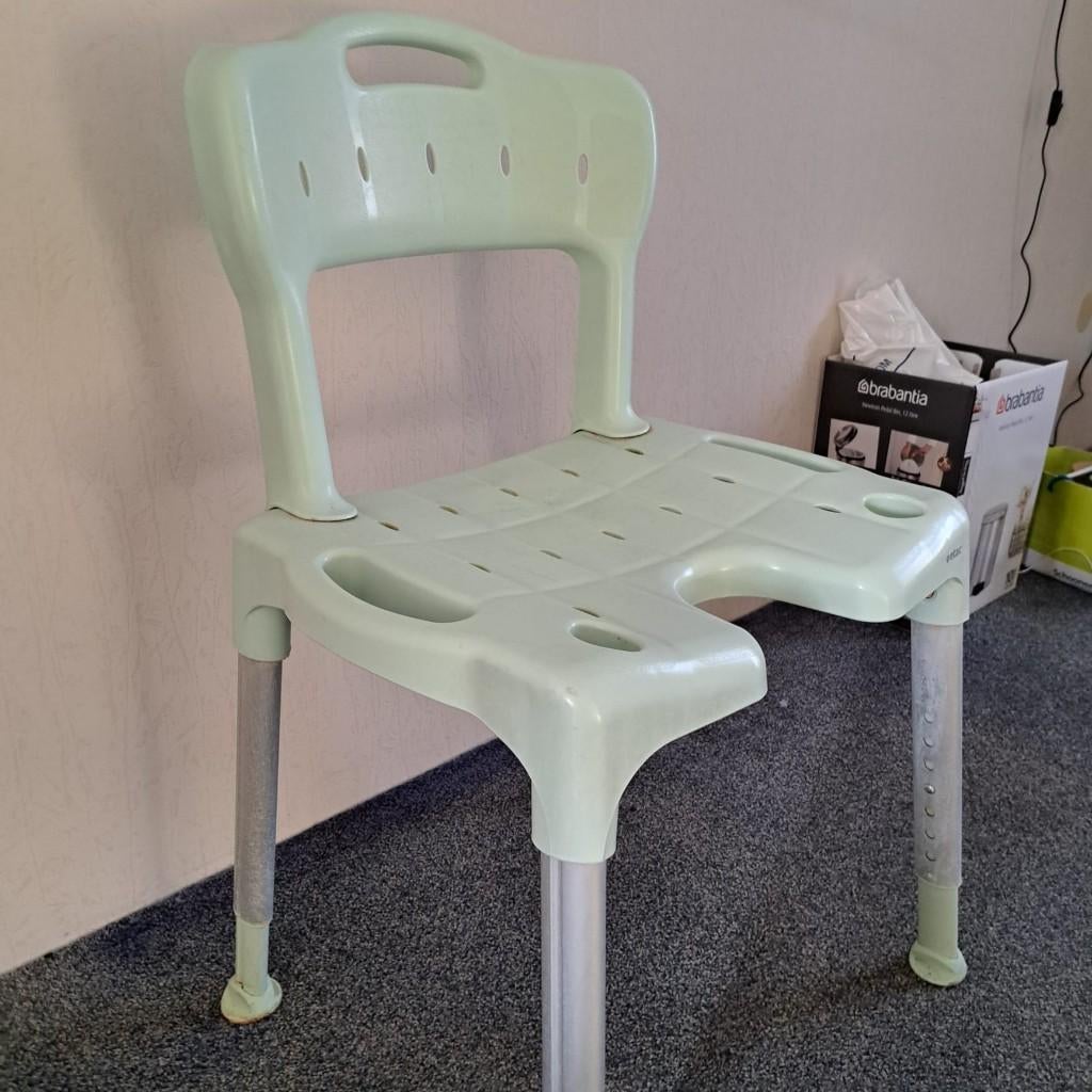 Etac Swift douchestoel, Diversen, Verpleegmiddelen, Ophalen, Zo goed als nieuw