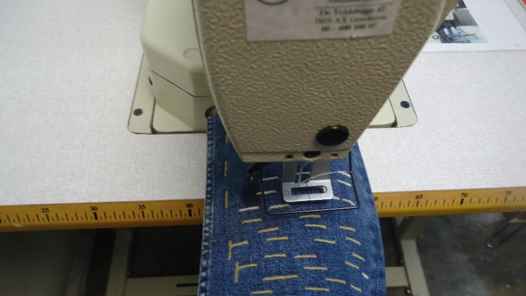 Industrie   Trenzen/Bartacks     Naaimachine    Global, Overige merken, Gebruikt, Ophalen of Verzenden, Naaimachine