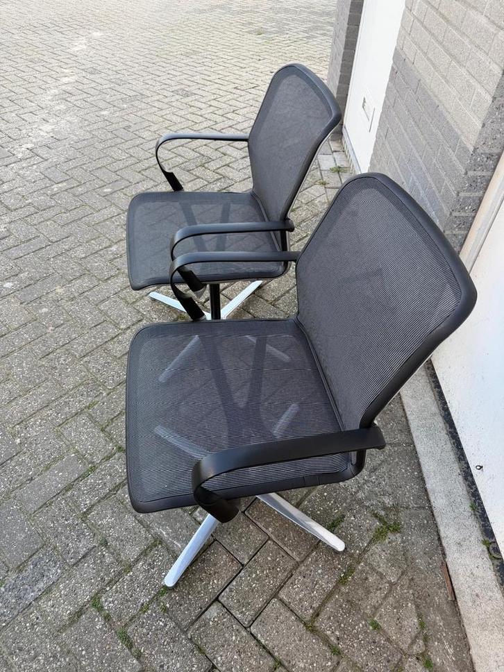 Gloednieuwe Bene vergaderstoelen - Meerdere beschikbaar, Huis en Inrichting, Stoelen, Nieuw, Twee, Metaal, Zwart, Ophalen