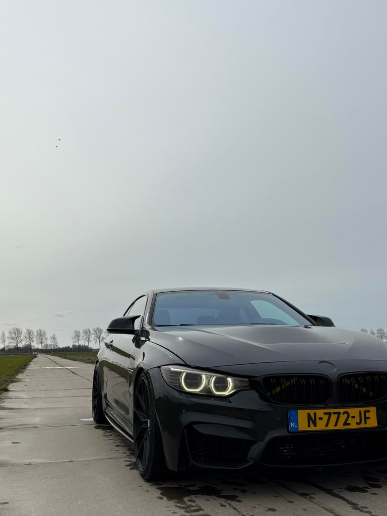 BMW 4-Serie 435DA 3.0 Xdrive 2016 Grijs, Auto's, Automaat, 1800 kg, 4 stoelen, Leder