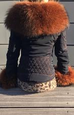 Frocella jas met grote echte bontkraag en manchetten, Ophalen, Gedragen, Maat 38/40 (M), Zwart